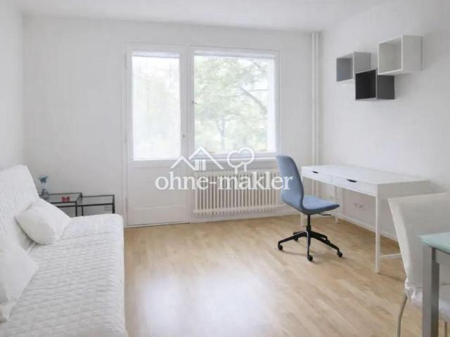 Stilvolle 2 Zimmer Wohnung mit Balkon & Aufzug