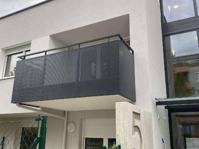 Stilvolle 2 Zimmer Wohnung mit Balkon – ideal für Singles und Paare, U3 Nähe