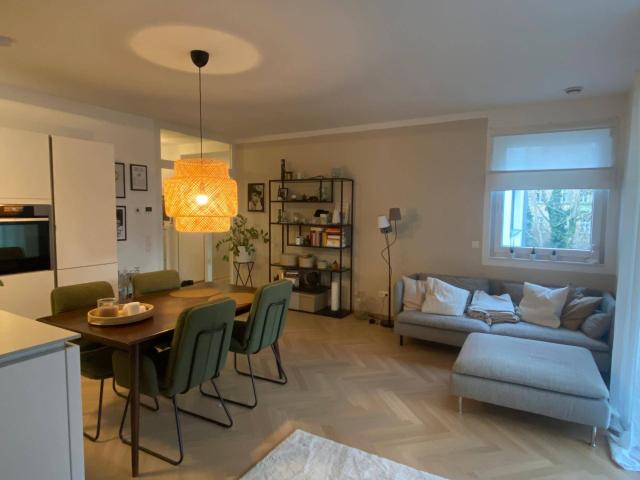 Stilvolle 2 Zimmer Wohnung mit Balkon in Bestlage von Wr. Neustadt – Perfekte Wohnqualität direkt beim Landesklinikum!