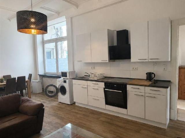 Stilvolle 4 Zimmerwohnung in zentraler Lage von Bremen Neustadt