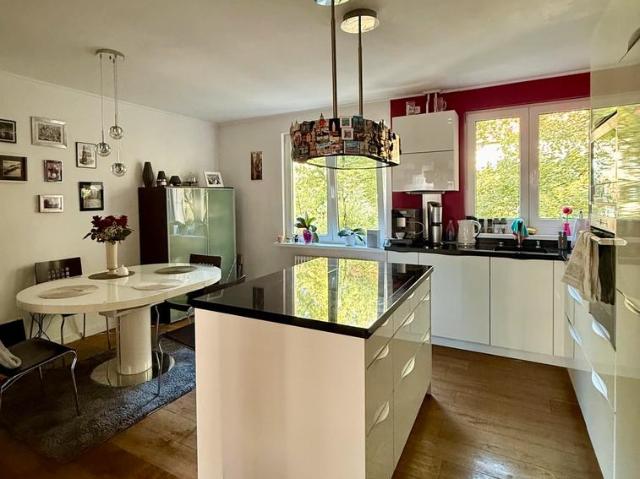 Stilvolle 4 Zimmer Maisonette Wohnung Privatverkauf