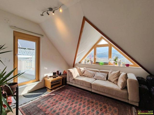 Stilvolle 4 Zimmer Maisonette mit Tiefgaragenplatz bei Bruck an der Mur