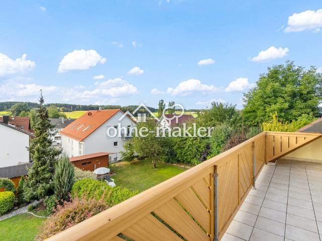 Stilvolle 4 Raum Maisonette Wohnung mit gehobener Innenausstattung