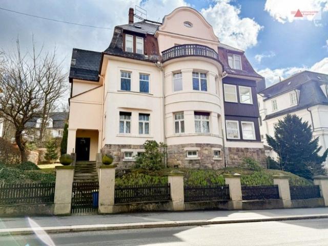 Stilvolle 4 Raum Wohnung mit Gartennutzung in Annaberg!