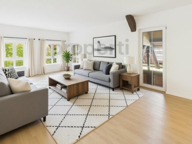 Stilvolle 5.5 Zimmer Wohnung mit Balkon in Bolligen