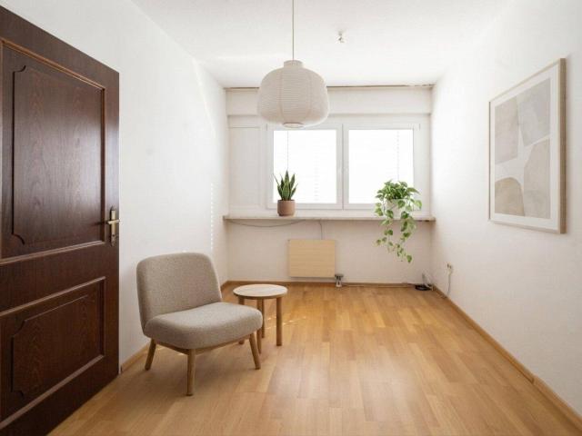 Stilvolle 5 Zimmer Wohnung mit Tiefgaragenplatz DornacherStr. in 4040 Linz zu KAUFEN, Nähe Universität JKU