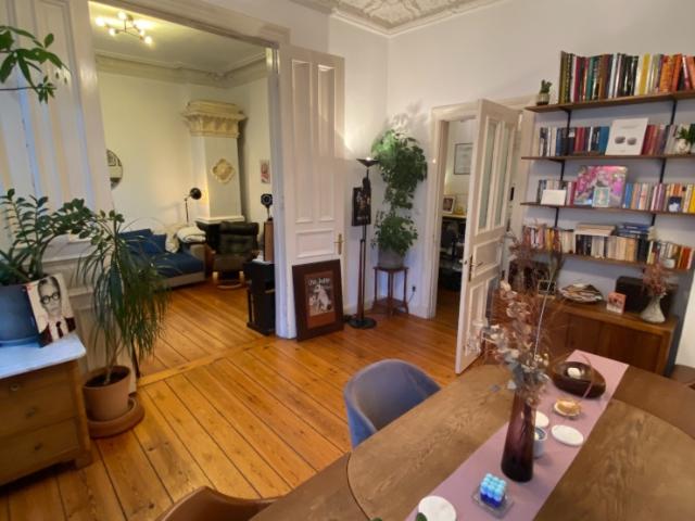 Stilvolle 72 m2 Altbauwohnung mit Balkon in der Sternschanze – Zwischenmiete 09.–31.12