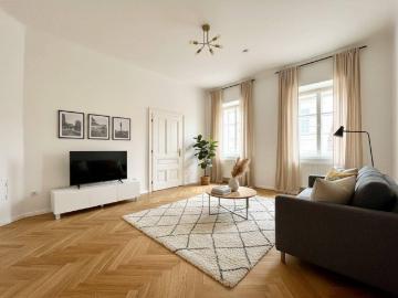 Stilvolle Altbauwohnung mit großzügigen Räumen | hochwertig saniert