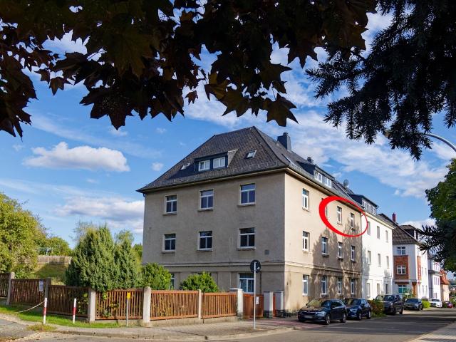 Stilvolle Altbauwohnung mit EBK in einer der gefragtesten Wohnlagen von Greiz