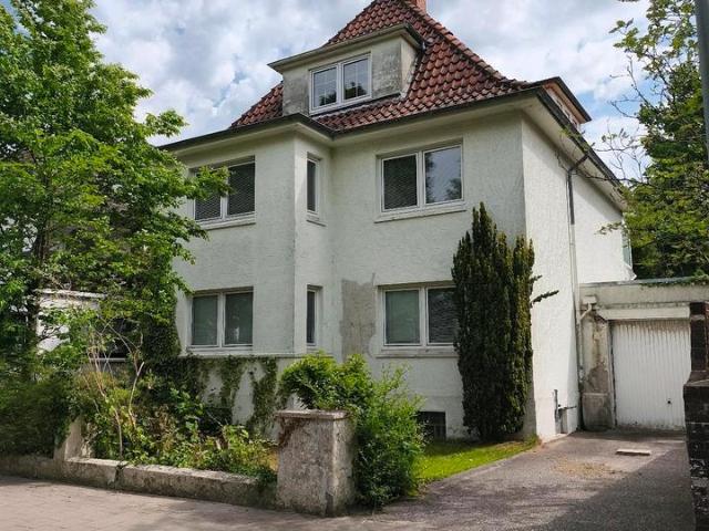 Stilvolle Altbauvilla am Bürgerpark für Visionäre