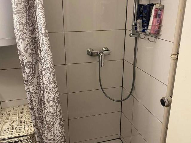 Stilvolle, gepflegte 2 Zimmer Wohnung mit Balkon und EBK in Stuttgart West gutenbergstr.65