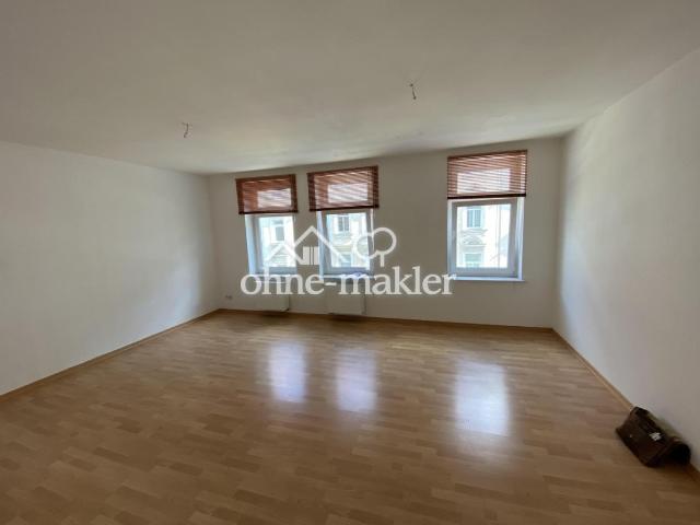 Stilvolle geräumige 3 Raumwohnung mit Balkon in der Nähe vom Lindenauer Markt