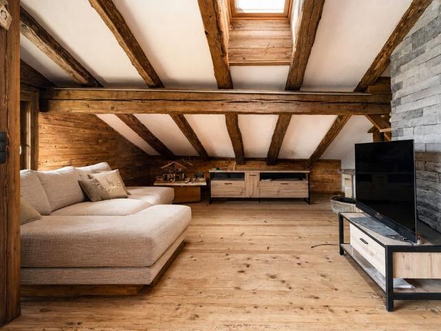Stilvolle Dachgeschosswohnung mit Tiroler Charme