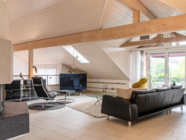 Stilvolle Dachwohnung mit grosszügigen 195 m²