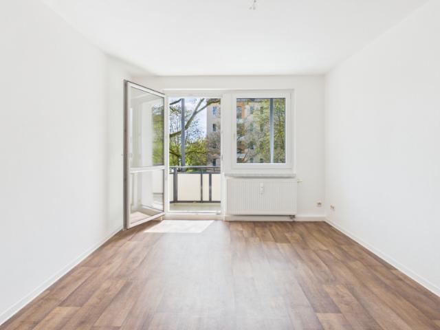 Stilvolle, frisch renovierte Wohnung mit Balkon fürs persönliche Sonnenbad