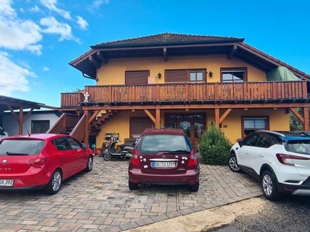 Stilvolle Landhaus Villa mit unverbaubarem Ausblick + 2 ELW