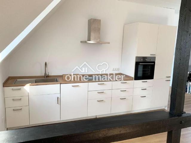 Stilvolle Modernisierte 2 Zimmer Wohnung am Schillerplatz