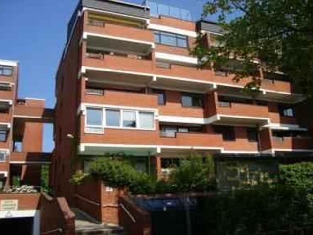 Stilvolle Maisonette Wohnung über 3 Ebenen in Oberneuland