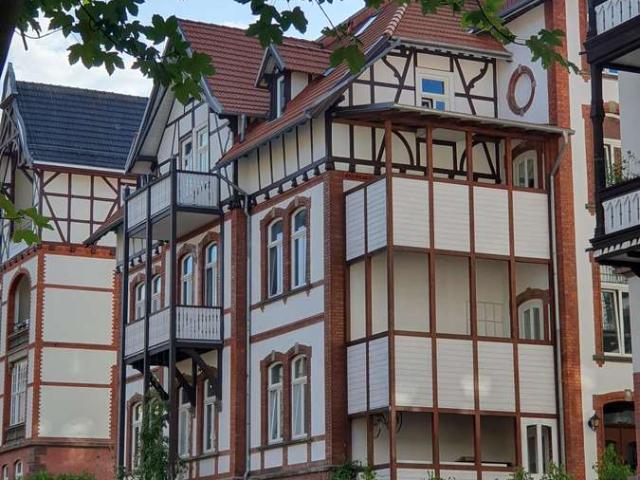 Stilvolle Maisonettewohnung mit großzügigem Raumgefühl in gehobener Wohnlage