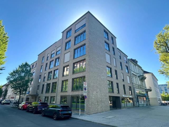 Stilvolle, neuwertige 3 Zimmer Wohnung in bester Innenstadtlage