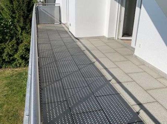 Stilvolle, sanierte 4,5 Zimmer Dachgeschosswohnung mit großem Balkon