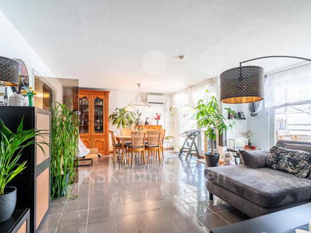 Stilvolle Penthouse Wohnung im Herzen von Siegburg großzügig, modern und zentral!