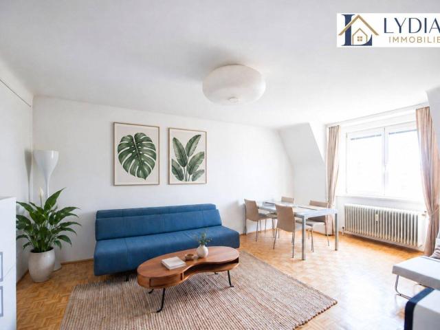 Stilvolle und helle 2,5 Zimmer Wohnung in ruhiger Innenhoflage, Gemeinschaftsgarten, Top Lage nahe U6 Station