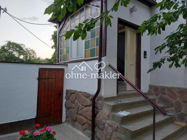 STILVOLLE VILLA 3 Wohnungen – RENOVIERT