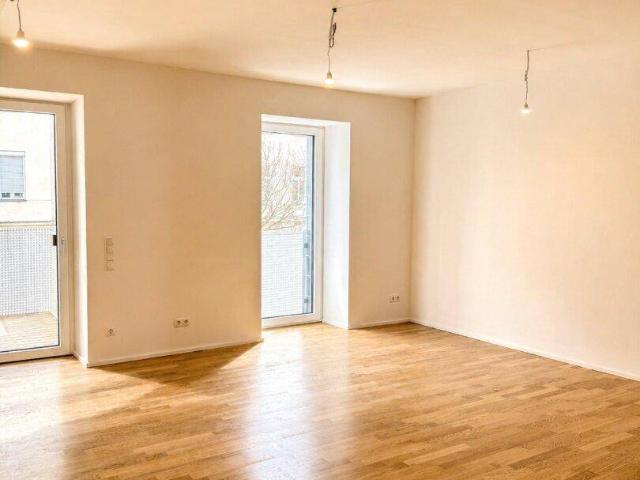 Stilvoller Erstbezug mit Balkon & Loggia in absoluter Ruhelage