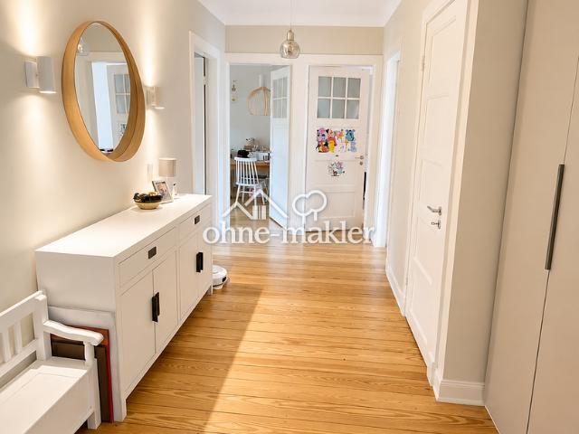 Stilvoller Familienaltbau | 117 m² | 4,5 Zimmer | Garage | Loggia | Blick ins Grüne | Tarpenbek