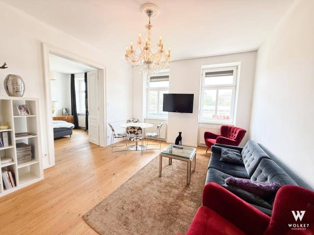 Stilvoller Luxus trifft Altbauflair – Traumhafte 3 Zimmer Wohnung im 15. Bezirk | U3 & U6 Westbahnhof