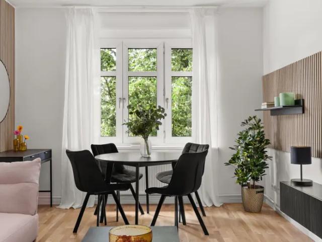 Möblierte 3 Zimmer Wohnung im Reuterkiez mit Gästezimmer und Balkon