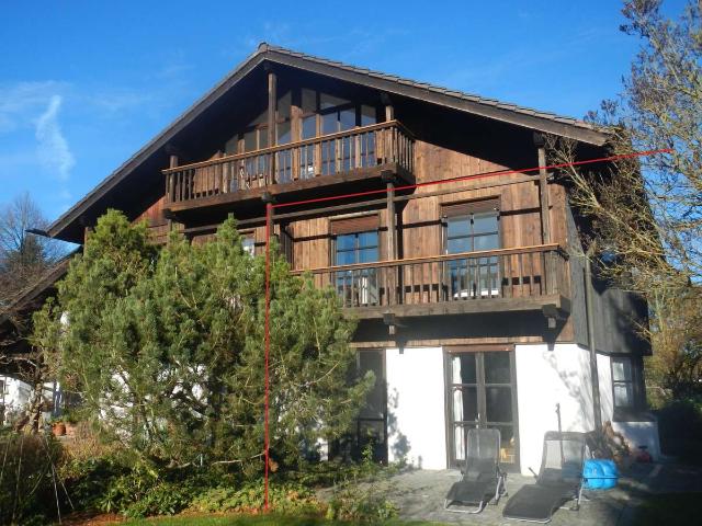 Stilvolles Architekten Ensemble mit großem, ruhigem Südgarten im schönen Münchner Süden
