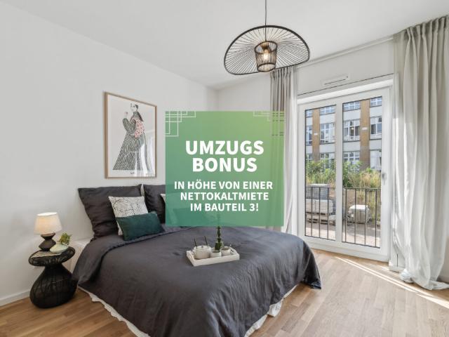 Stilvolles Dachgeschossapartment: 3 Zimmer Wohnung mit schönem Balkon und Einbauküche