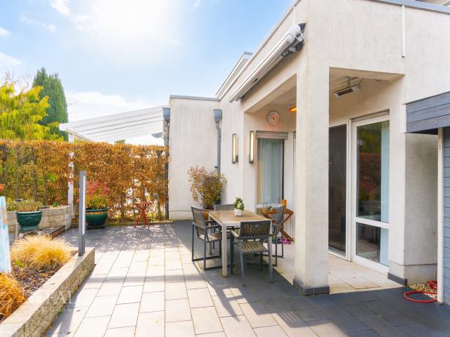 Stilvolles Einfamilienhaus in familienfreundlicher Lage !