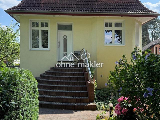 Stilvolles Einfamilienhaus mit 1.800 m2 Südgrundstück und hochwertiger Ausstattung