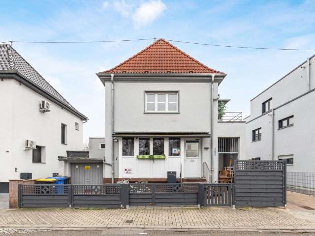 Stilvolles Einfamilienhaus mit großzügigem Raumkonzept und modernem Wohnkomfort in Ludwigshafen