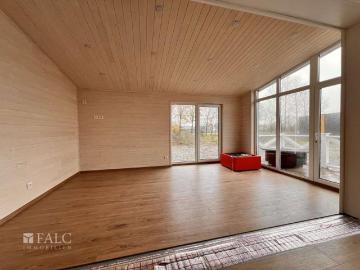 Stilvolles Einfamilienhaus mit großem Garten und Kamin – Ihr neues Zuhause in Badow