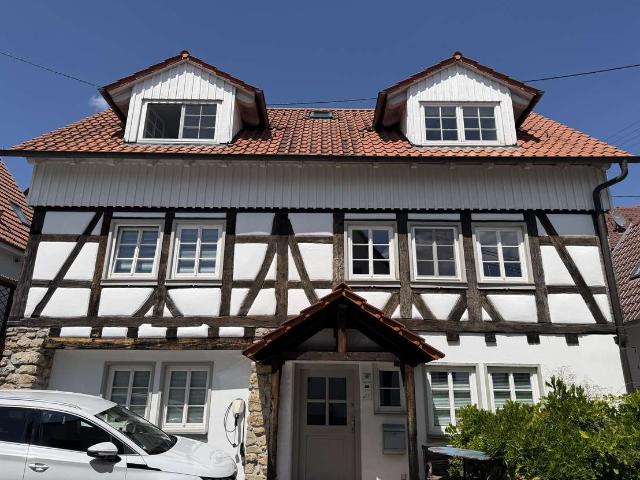 Stilvolles Einfamilienhaus Neubau 2003 in Rutesheim Perouse