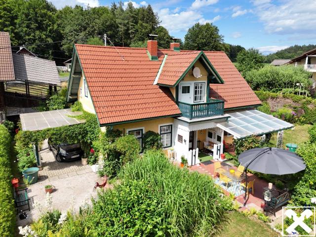 Stilvolles Landhaus auf traumhaften Grundstück nahe Wörthersee