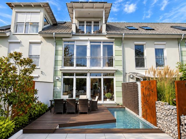 Stilvolles Reihenmittelhaus in begehrter Lage von Berlin Lankwitz