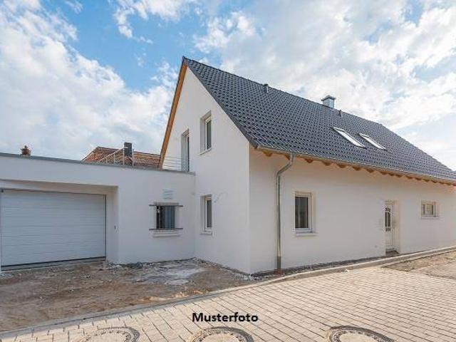 Stilvolles Reihenhaus mit Garten ca. 25 m², 2 Terrassen und sehr gutem Zustand