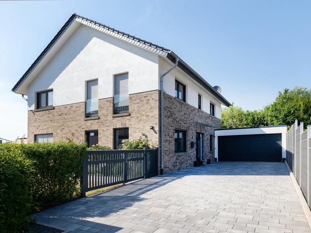 Stilvolles und modernes Einfamilienhaus, Energieeffizienzklasse A+ in bester Lage von Bissendorf