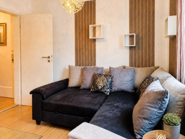Stilvolles, vollmöbliertes 1 Zimmer Apartment mit Kaminofen – Nürnberger Altstadt