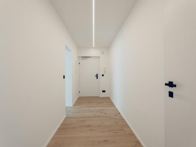 Stilvolles Wohnen am Park – Umfassend sanierte 3 Zimmer Wohnung in Salzburg Parsch