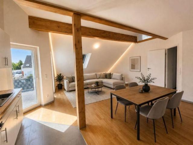 Stilvolles Wohnen auf zwei Ebenen ca. 130 m² Maisonette Traum in Schweich, incl. EBK, Balkon & Stellplätzen