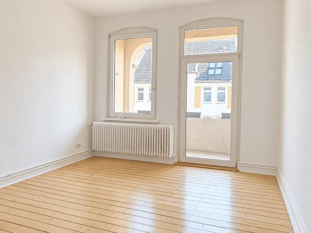 Stilvolles Wohnen im Östlichen Ringgebiet – modernisierte 3 Zimmer Wohnung