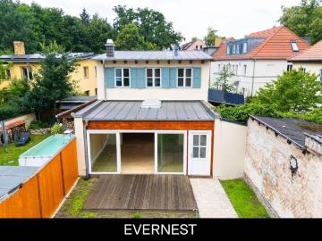 Stilvolles Wohnen mit Gartenidylle modernes Rückzugsrefugium im ruhigen Innenhof