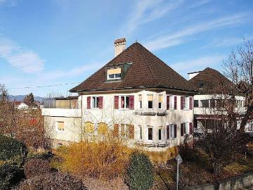 Stilvolles Wohnhaus mit bestehender Ordination im Herzen von Rankweil