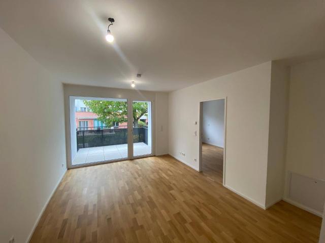 Stilvolles Zuhause für Singles & Paare – 2 Zimmer, Balkon, U3 Nähe